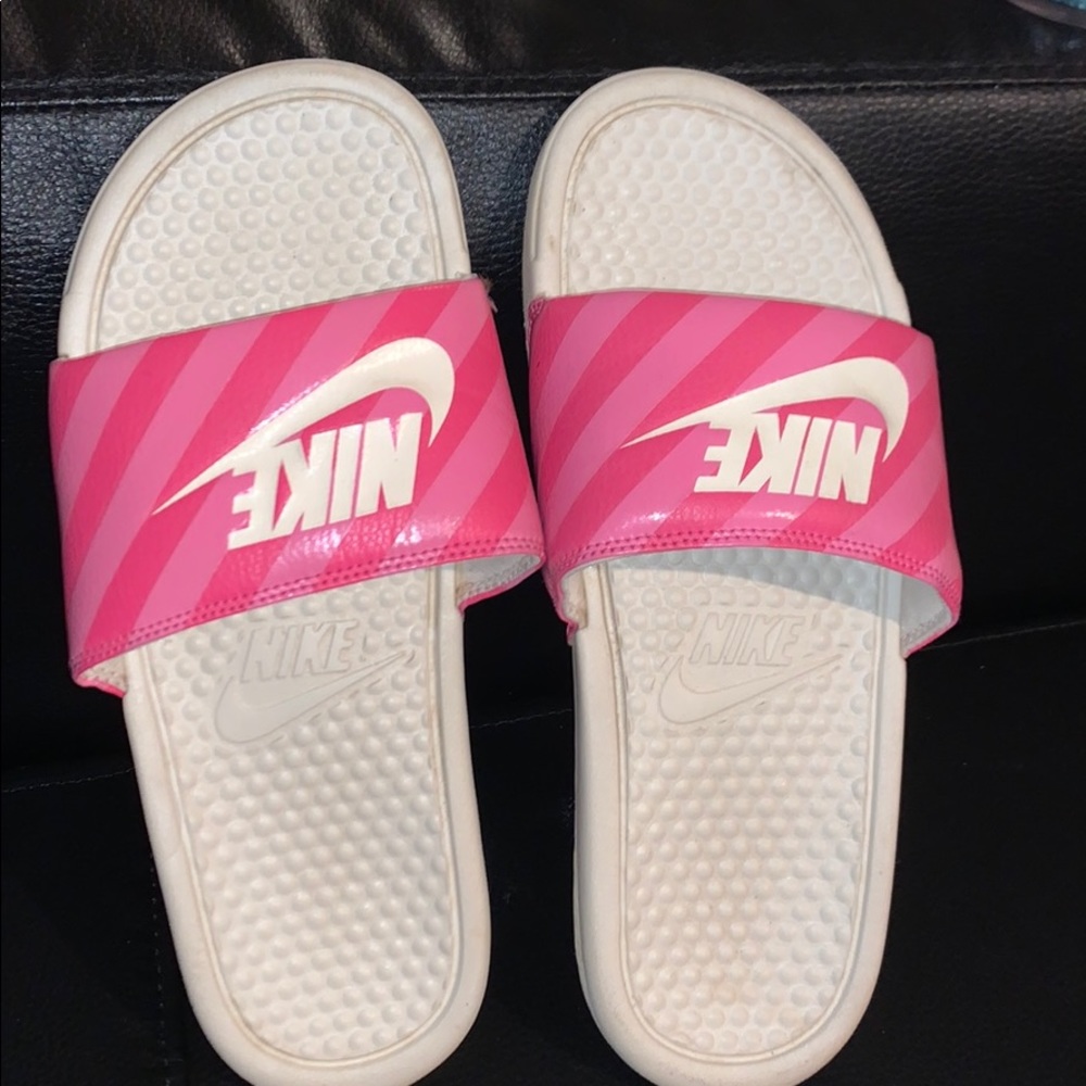 Women’s Nike slides